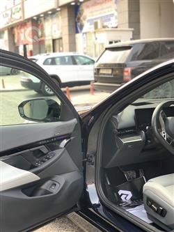 بی ئێم دەبڵیو سیریەس 5